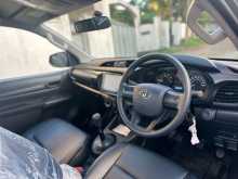 https://riyasewana.com/uploads/toyota-hilux-revo-10172859445.jpg