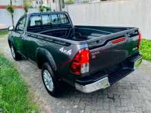 https://riyasewana.com/uploads/toyota-hilux-revo-10172859822.jpg