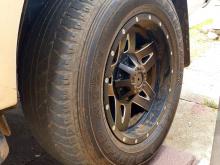 https://riyasewana.com/uploads/toyota-hilux-revo-151107256856.jpg