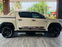 https://riyasewana.com/uploads/toyota-hilux-revo-1714083222223.jpg