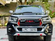 https://riyasewana.com/uploads/toyota-hilux-revo-178225322582.jpg