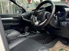 https://riyasewana.com/uploads/toyota-hilux-revo-18555724201.jpg