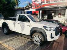 https://riyasewana.com/uploads/toyota-hilux-revo-1917275822122.jpg