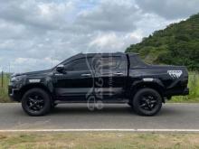 https://riyasewana.com/uploads/toyota-hilux-revo-2016-102049301229362.jpg