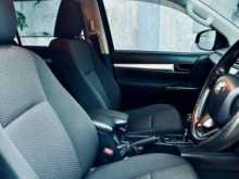 https://riyasewana.com/uploads/toyota-hilux-revo-2016-419090412764.jpg