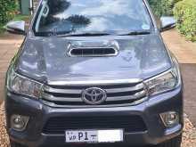 Toyota Hilux REVO 2017 Pickup