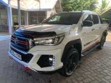 https://riyasewana.com/uploads/toyota-hilux-revo-2018-1112340212702.jpg