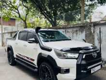 https://riyasewana.com/uploads/toyota-hilux-revo-2019-2522152612192.jpg