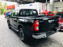 https://riyasewana.com/uploads/toyota-hilux-revo-2025-210022212963.jpg