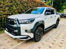 Toyota Hilux Revo Rocco 2025 Pickup