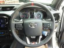 https://riyasewana.com/uploads/toyota-hilux-revo-2025-2214495812193.jpg
