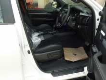 https://riyasewana.com/uploads/toyota-hilux-revo-2025-2214495812454.jpg