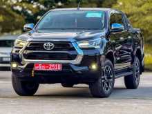Toyota Hilux Revo 2025 Pickup