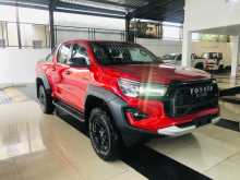 Toyota HILUX REVO GR SPORT 2025 Pickup