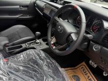 https://riyasewana.com/uploads/toyota-hilux-revo-219485524942.jpg