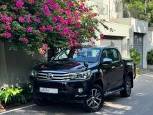 Toyota Hilux Revo V Grade 2018 Pickup