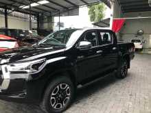 https://riyasewana.com/uploads/toyota-hilux-revo-2710435022982.jpg