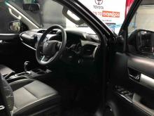 https://riyasewana.com/uploads/toyota-hilux-revo-2710444924382.jpg