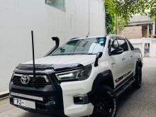 https://riyasewana.com/uploads/toyota-hilux-revo-311154217182.jpg