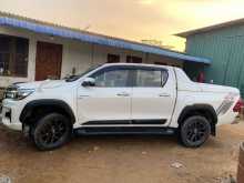https://riyasewana.com/uploads/toyota-hilux-revo-3752564232.jpg