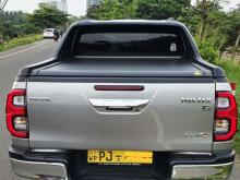 https://riyasewana.com/uploads/toyota-hilux-revo-7906246466.jpg
