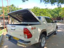 https://riyasewana.com/uploads/toyota-hilux-revo-81558576964.jpg