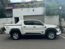 https://riyasewana.com/uploads/toyota-hilux-revolution-1112243653.jpg