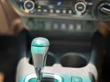 https://riyasewana.com/uploads/toyota-hilux-revolution-2016-1014381612884.jpg