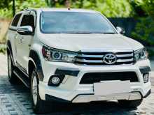 Toyota HILUX REVOLUTION 2 8 2016 Pickup