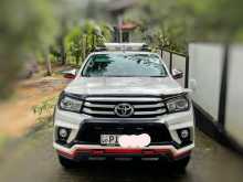 https://riyasewana.com/uploads/toyota-hilux-revolution-2017-1714232212351.jpg