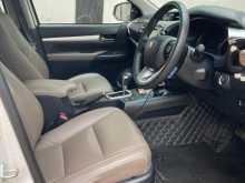 https://riyasewana.com/uploads/toyota-hilux-revolution-2017-1714232212373.jpg