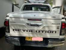 https://riyasewana.com/uploads/toyota-hilux-revolution-2017-1714232212402.jpg