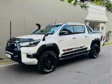 https://riyasewana.com/uploads/toyota-hilux-rocco-1014412722372.jpg