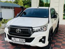 https://riyasewana.com/uploads/toyota-hilux-rocco-120265517343.jpg