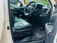 https://riyasewana.com/uploads/toyota-hilux-rocco-151706076675.jpg