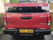 https://riyasewana.com/uploads/toyota-hilux-rocco-1843404463.jpg