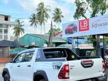 https://riyasewana.com/uploads/toyota-hilux-rocco-1895357236.jpg