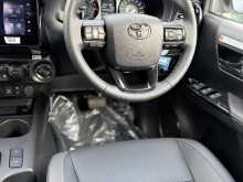 https://riyasewana.com/uploads/toyota-hilux-rocco-1895357914.jpg
