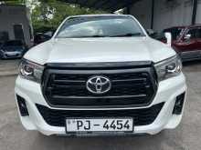 https://riyasewana.com/uploads/toyota-hilux-rocco-2018-2215565712862.jpg