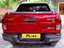 https://riyasewana.com/uploads/toyota-hilux-rocco-2018-225504112574.jpg