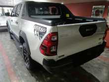 https://riyasewana.com/uploads/toyota-hilux-rocco-2025-1517023312442.jpg