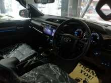 https://riyasewana.com/uploads/toyota-hilux-rocco-2025-2315161112933.jpg