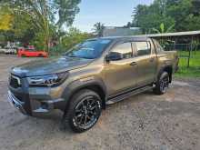 https://riyasewana.com/uploads/toyota-hilux-rocco-2025-2919142512392.jpg