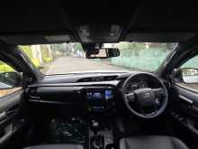 https://riyasewana.com/uploads/toyota-hilux-rocco-2025-3010083612574.jpg