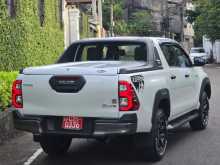 https://riyasewana.com/uploads/toyota-hilux-rocco-2025-3010083612972.jpg