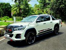 https://riyasewana.com/uploads/toyota-hilux-rocco-21551276095.jpg