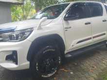 Toyota Hilux Rocco B5 2019 Pickup