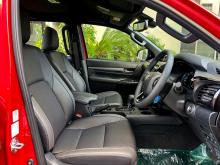 https://riyasewana.com/uploads/toyota-hilux-rocco-2511591617315.jpg