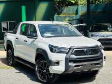 Toyota Hilux Rocco 2024 Pickup