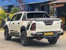 https://riyasewana.com/uploads/toyota-hilux-rocco-3116463422703.jpg